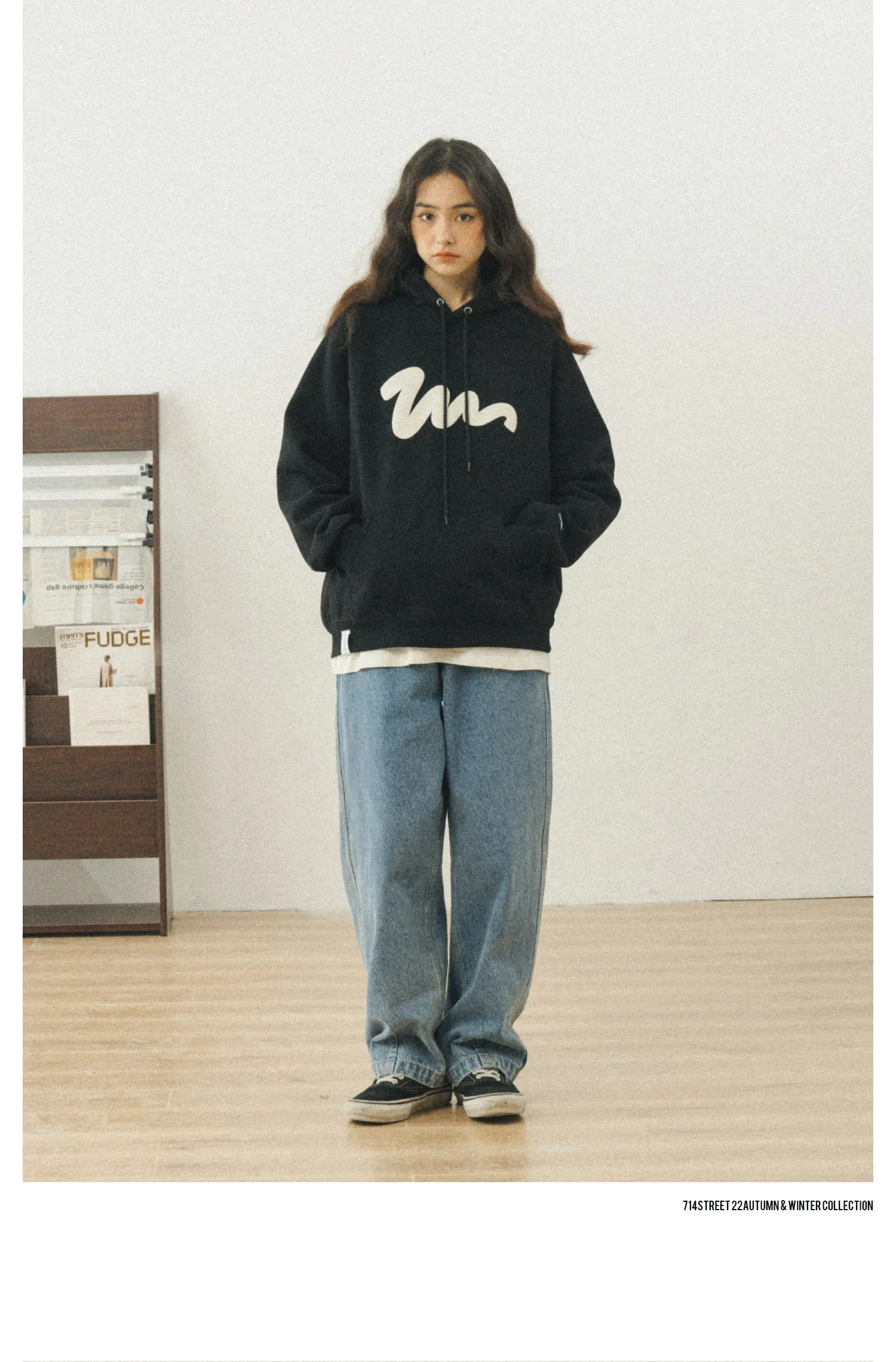 714street ラグランスリーブロゴスウェットパーカ 714ST087