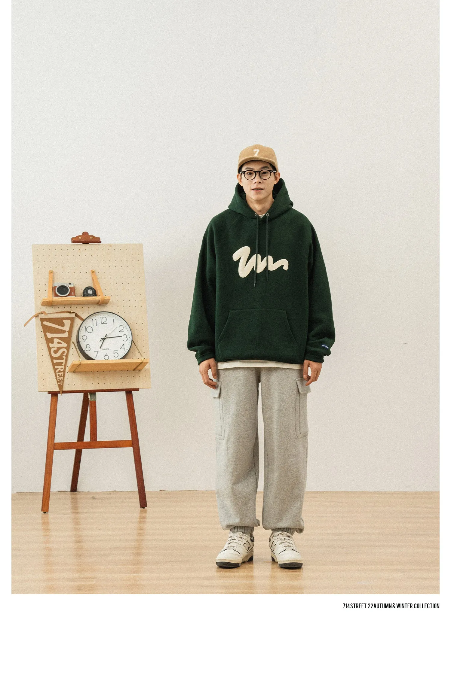 714street ラグランスリーブロゴスウェットパーカ 714ST087