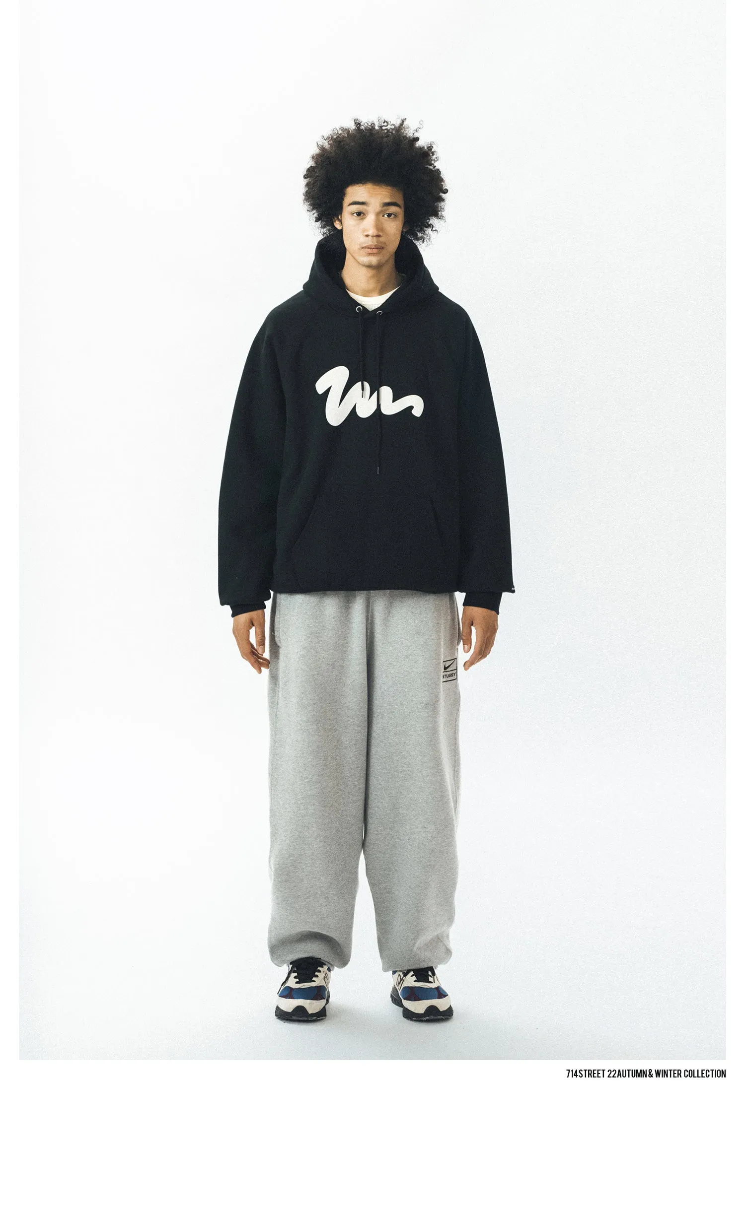 714street ラグランスリーブロゴスウェットパーカ 714ST087