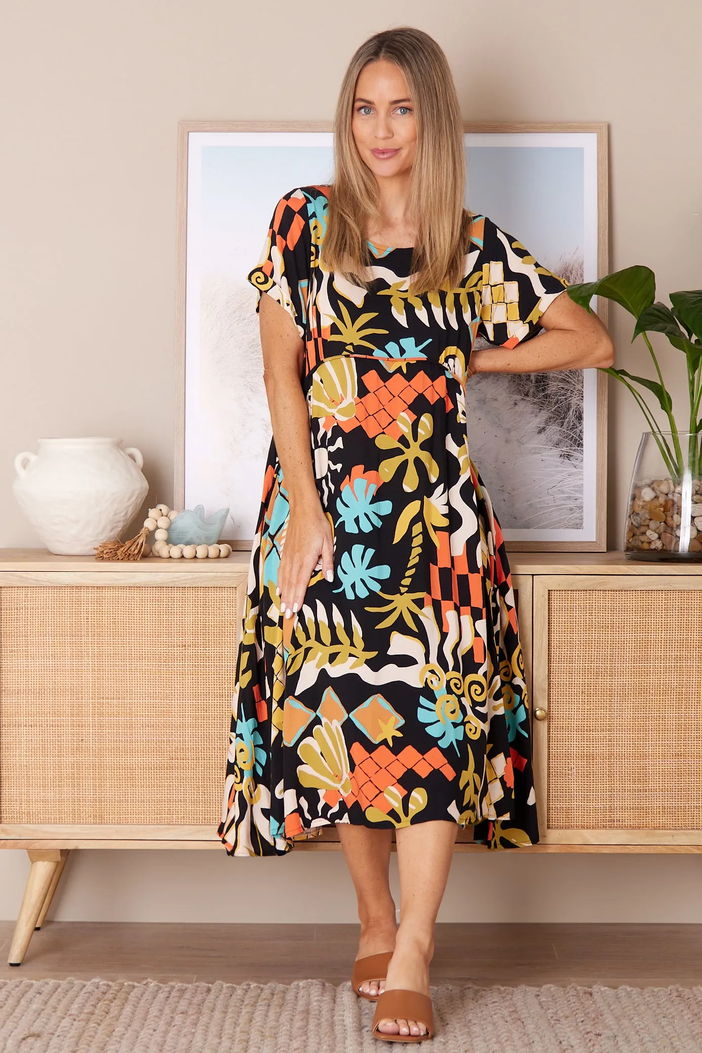 Bettani Dress - Black/Beach Floral