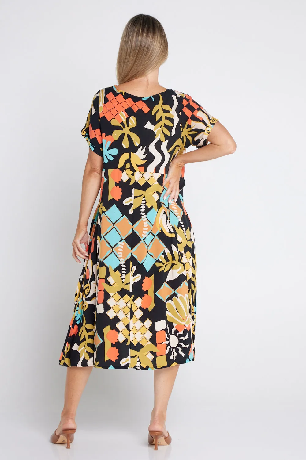 Bettani Dress - Black/Beach Floral