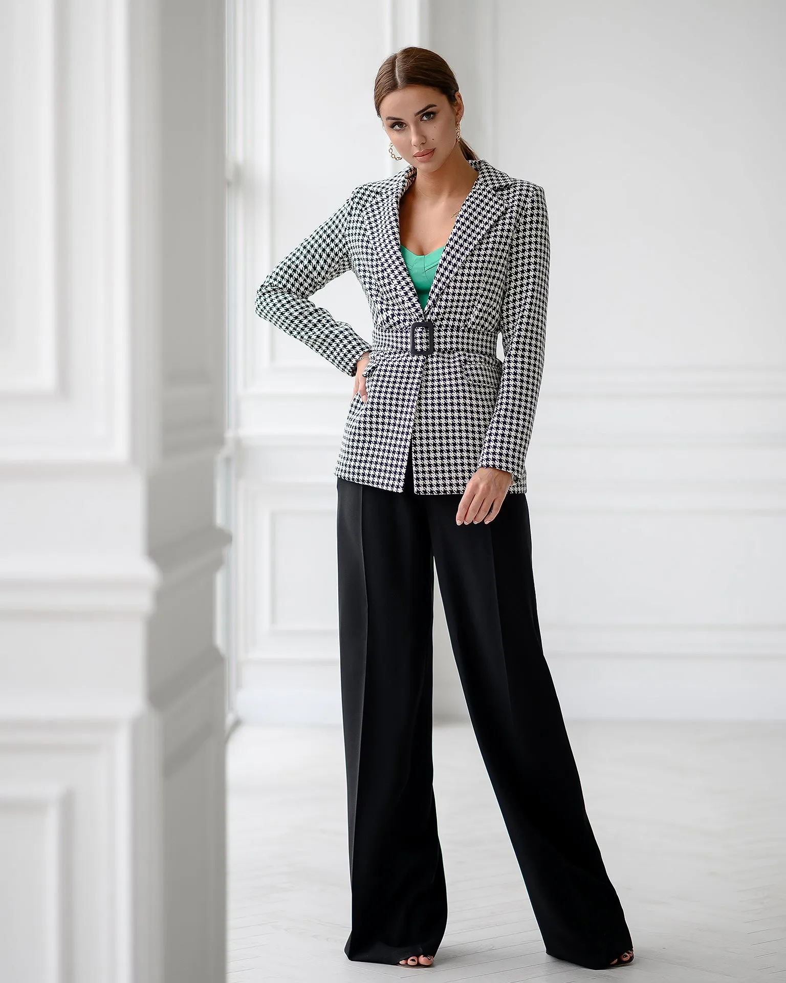 Black Houndstooth Belted Slim-Fit Blazer