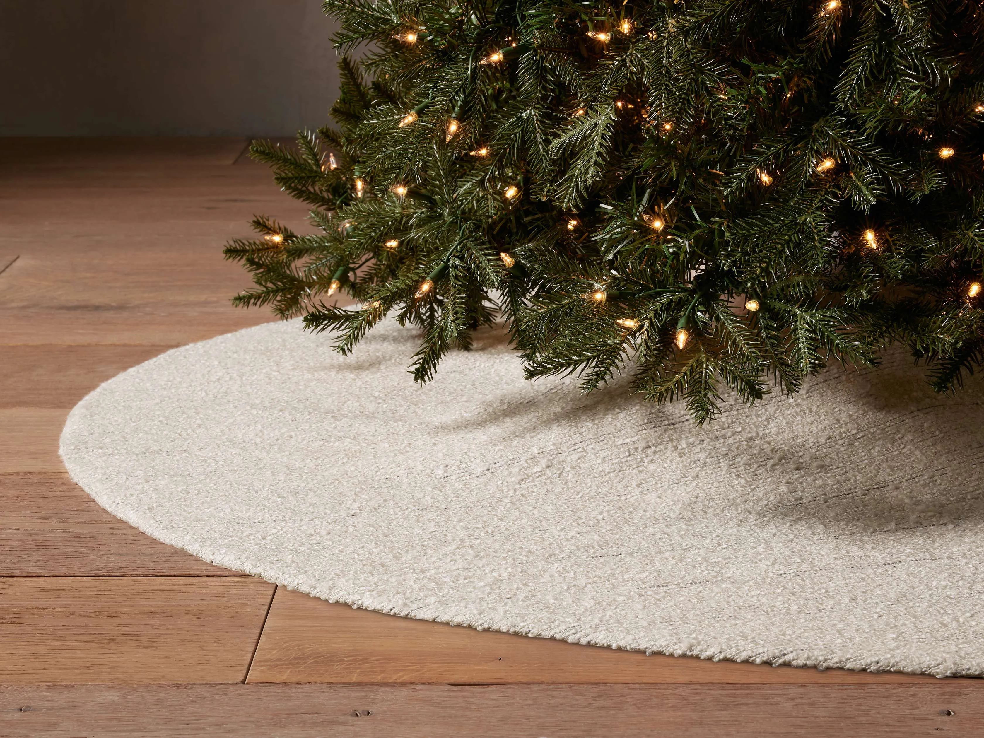 Boucle Tree Skirt