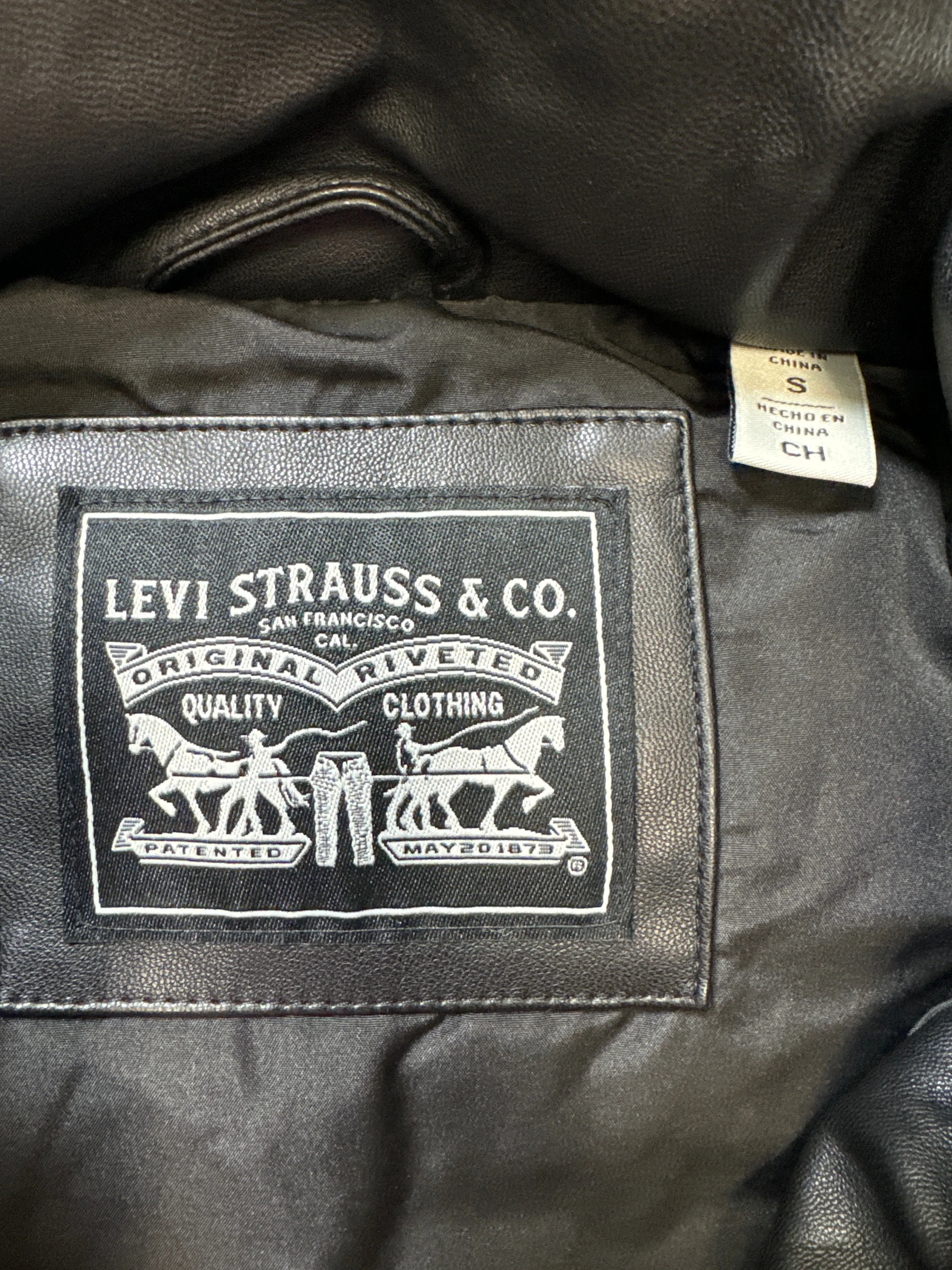 Coat Puffer & Quilted By Levis In Black, Size: S