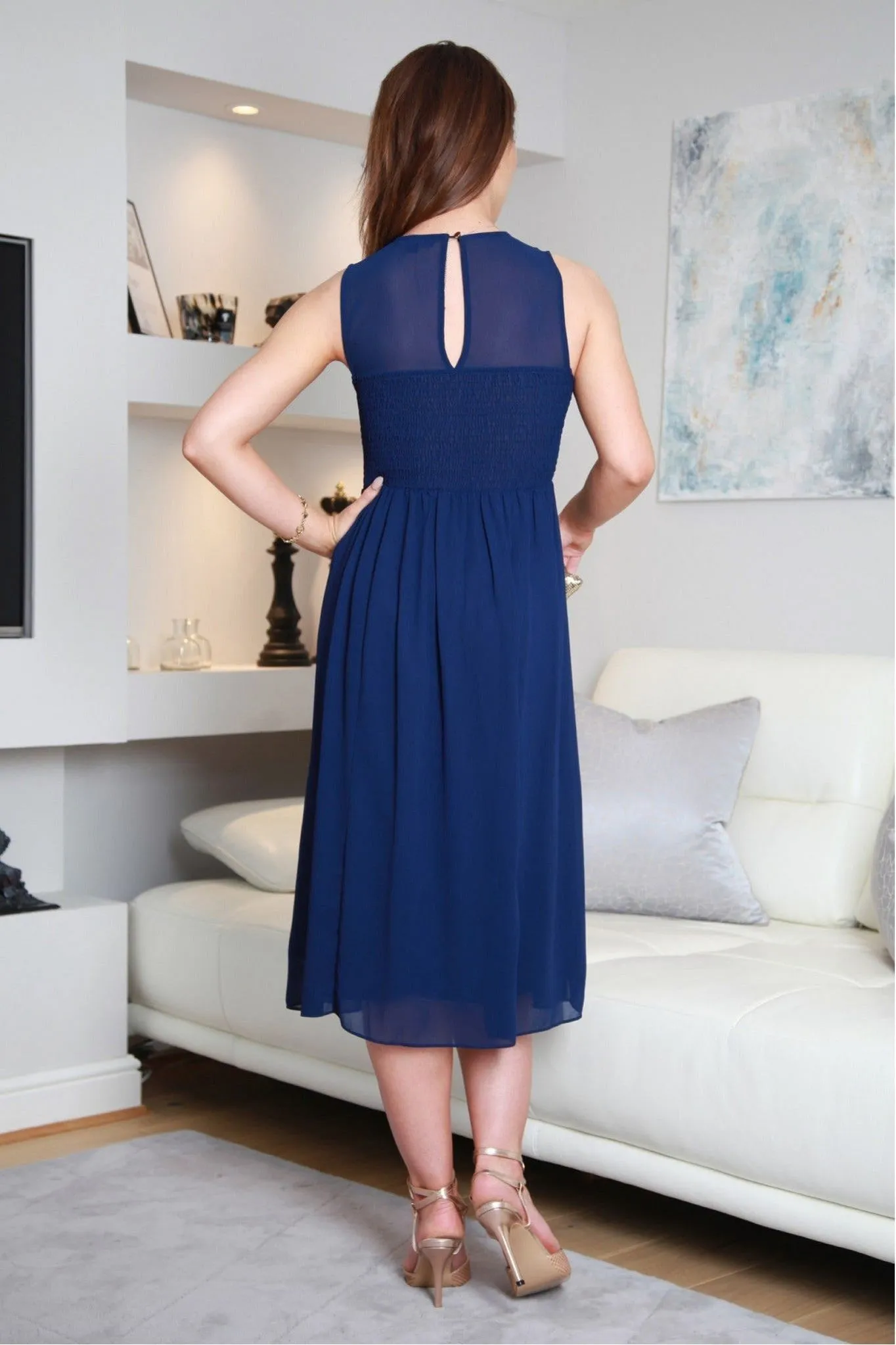 Double Second Sleeveless Midi Lace Dress