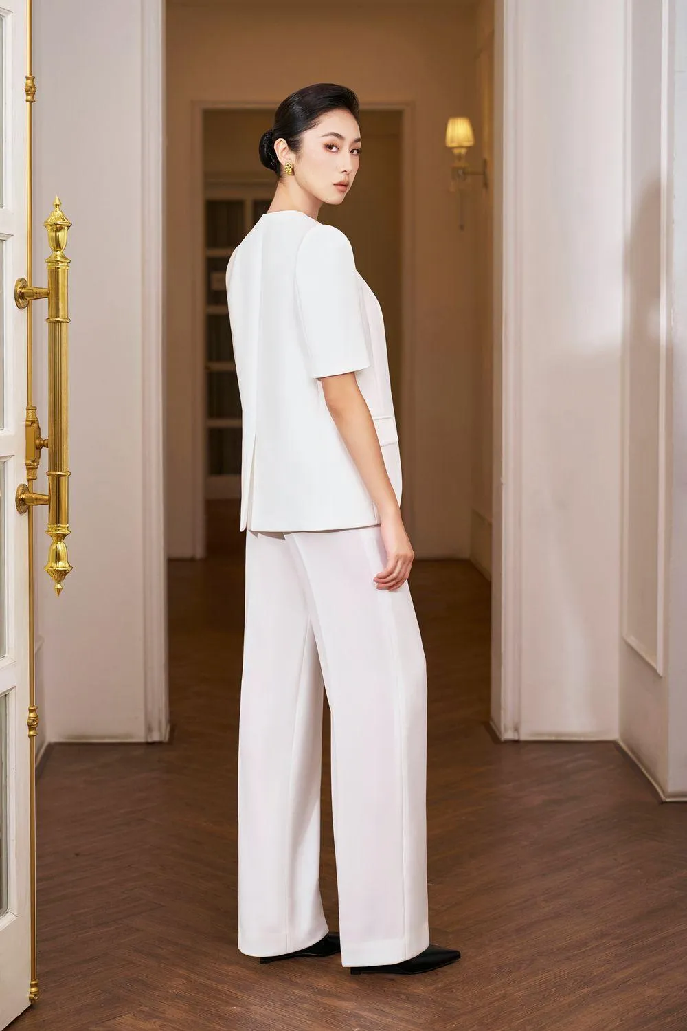 Eugenie Straight Short Sleeved Polyester Blazer