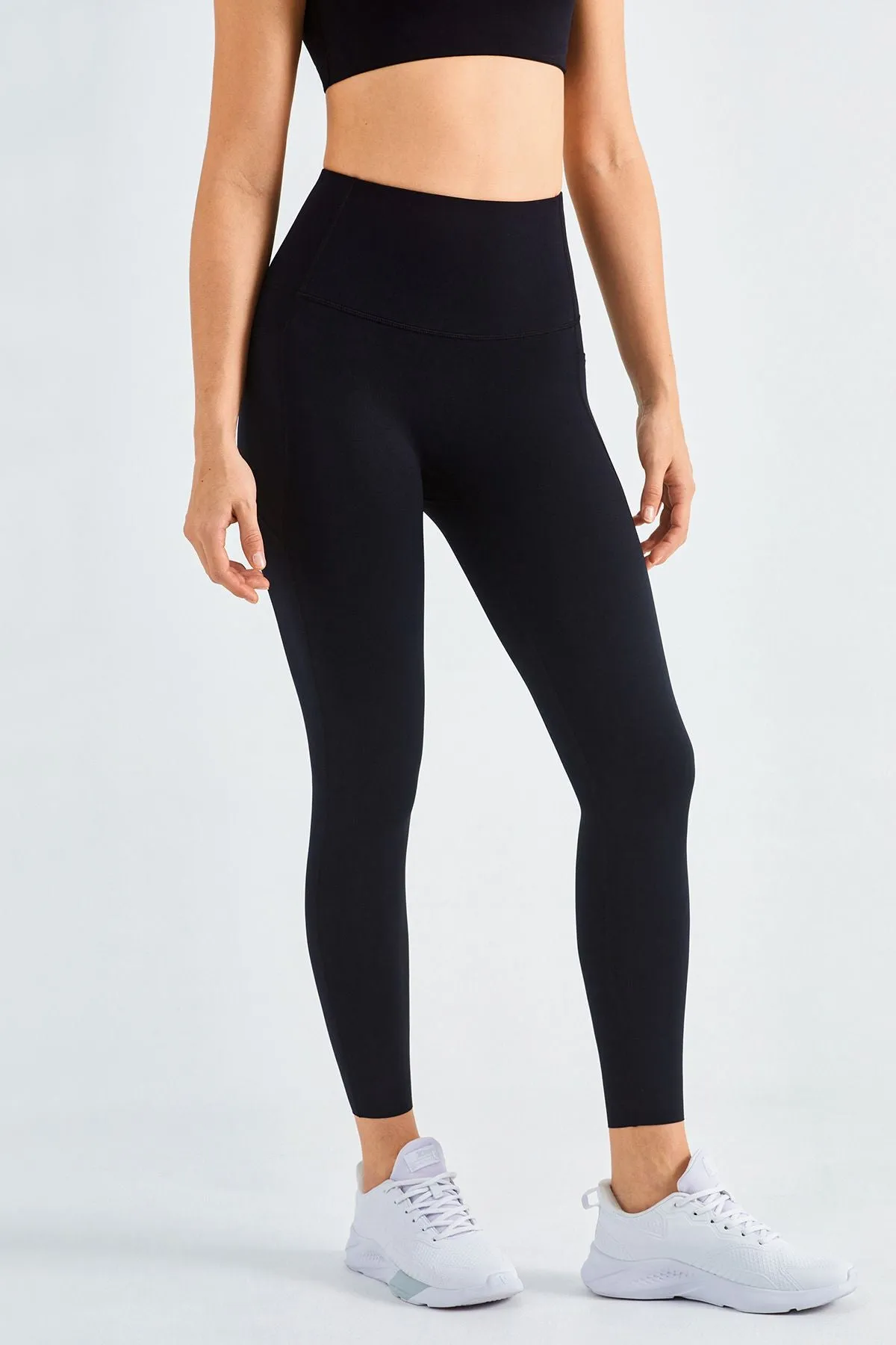 High-Rise Gym Leggings with Pockets