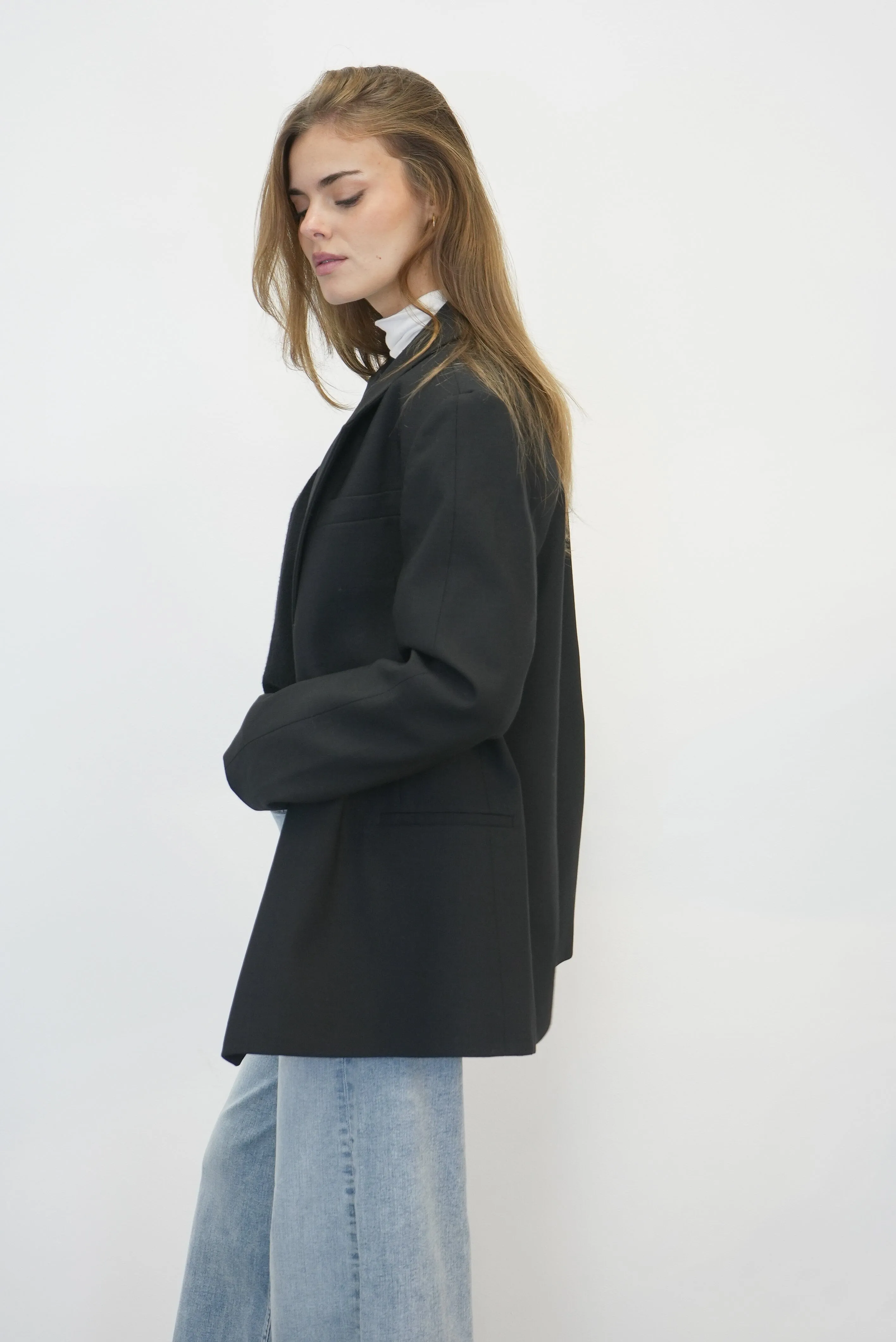 KAIA CLASSIC WOOL BLAZER