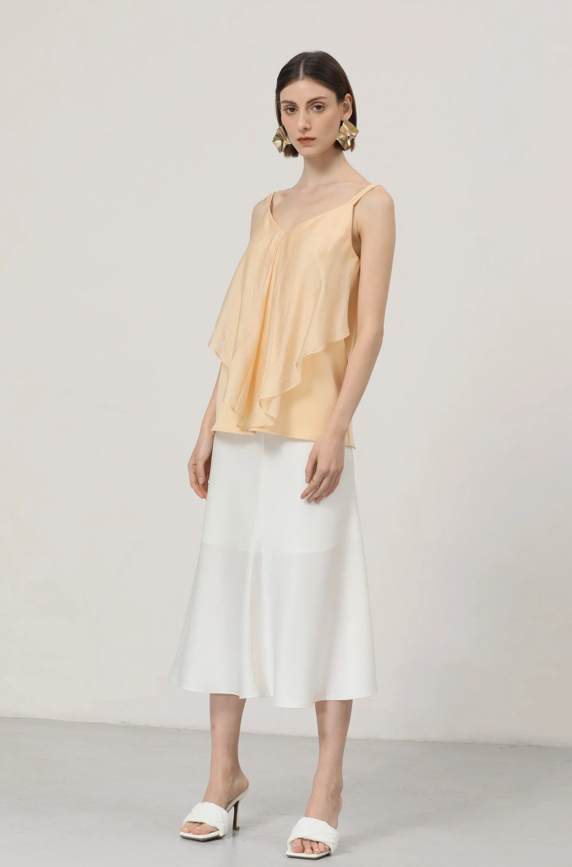 LINDONG | Audette White Fishtail Skirt