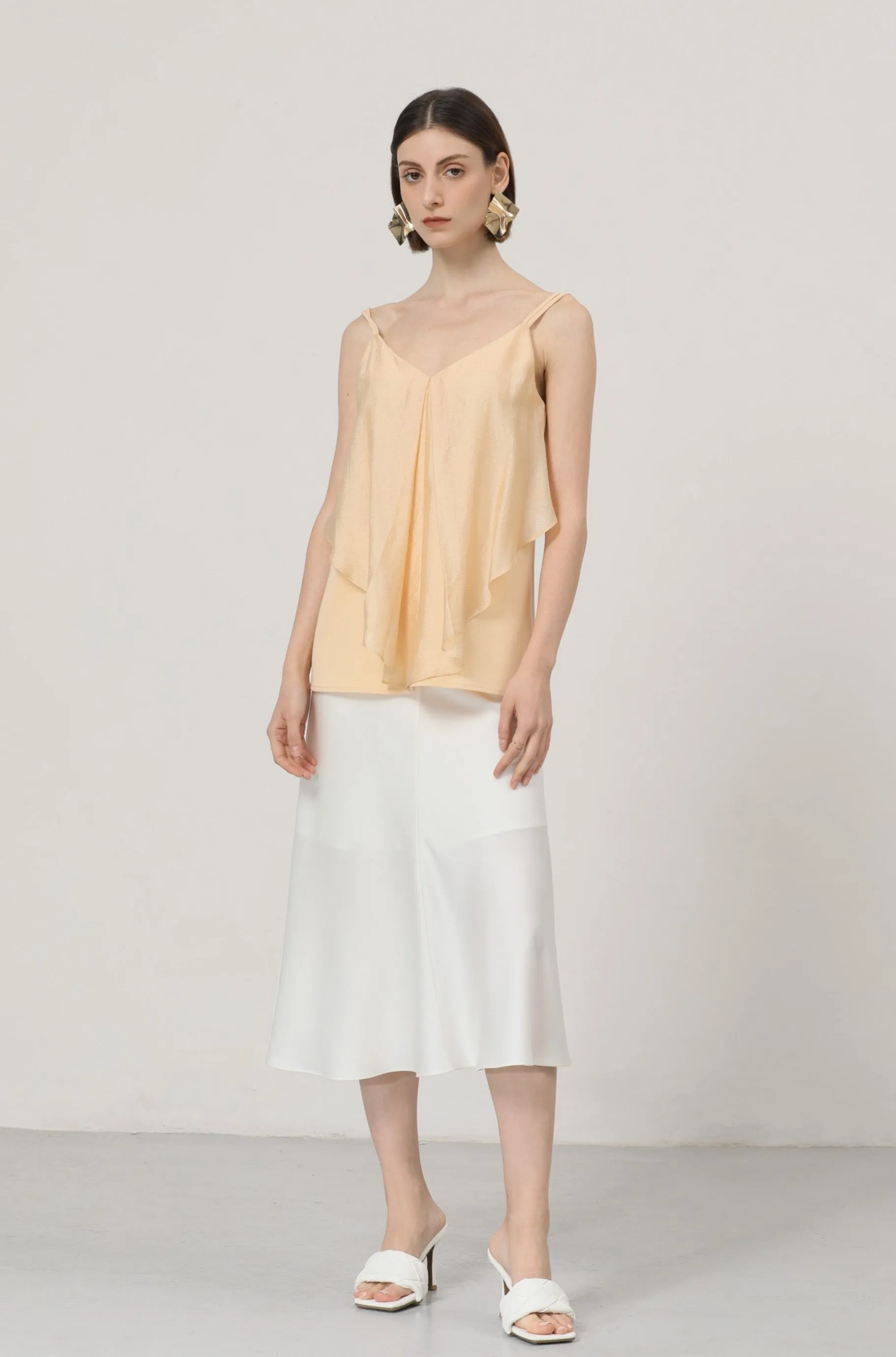 LINDONG | Audette White Fishtail Skirt