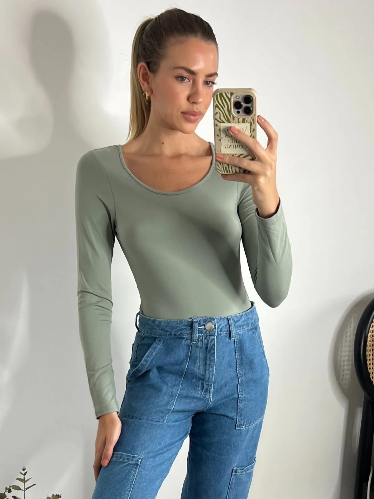 Long Sleeve Round Neck Bodysuit / Khaki