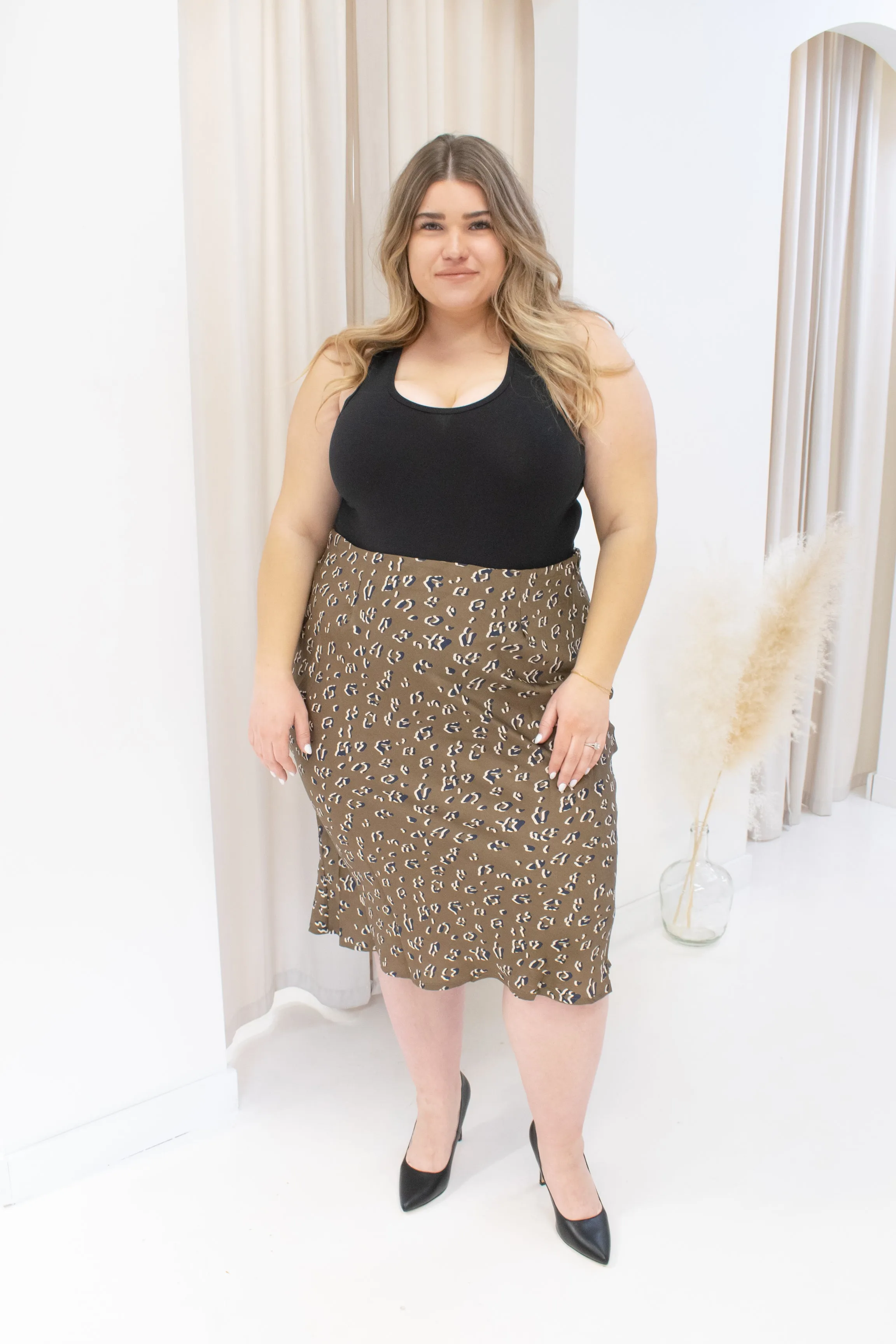 NEW HAYDEN LEOPARD SKIRT (CURVY)