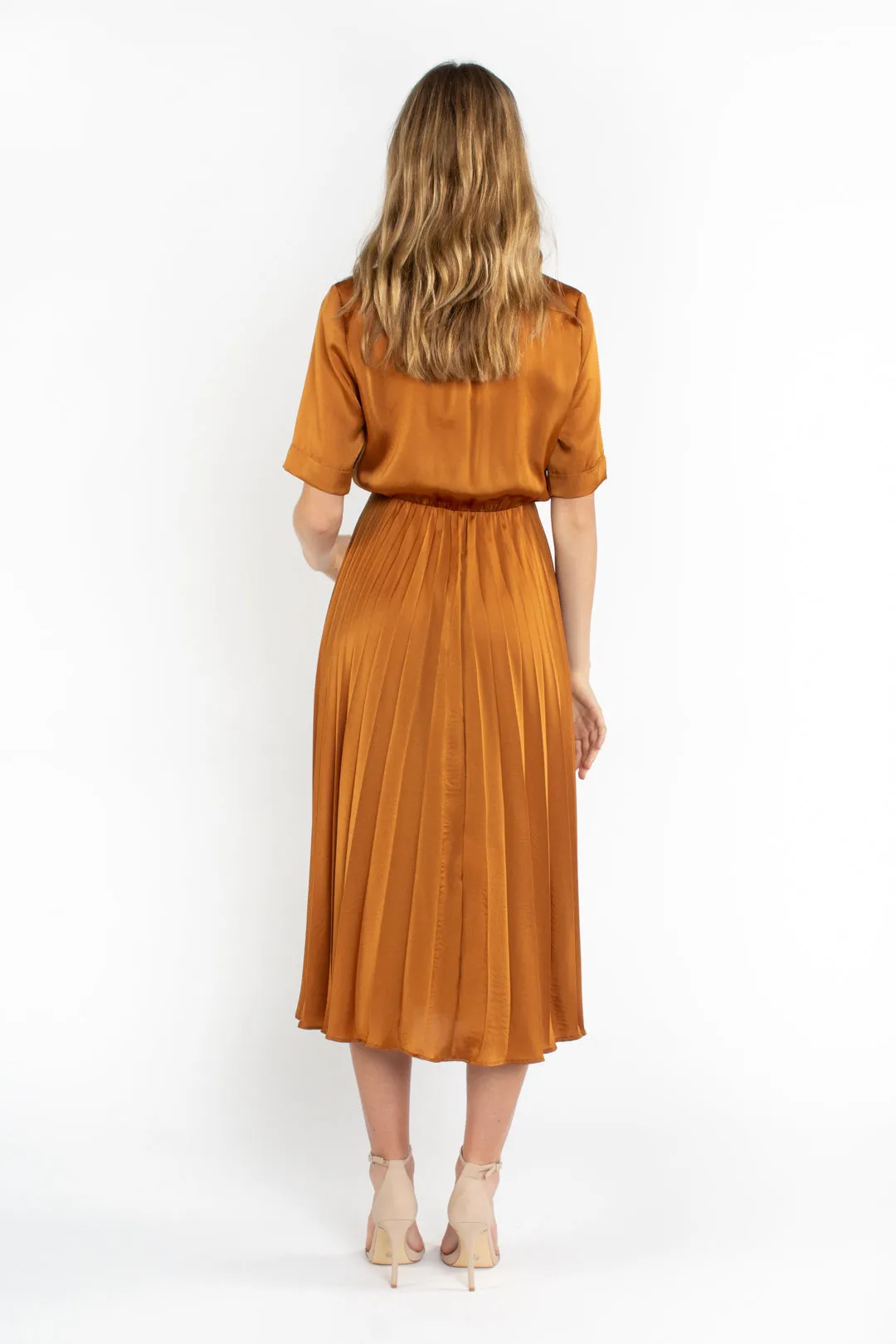 Oliver Dress Pleat Midi Golden