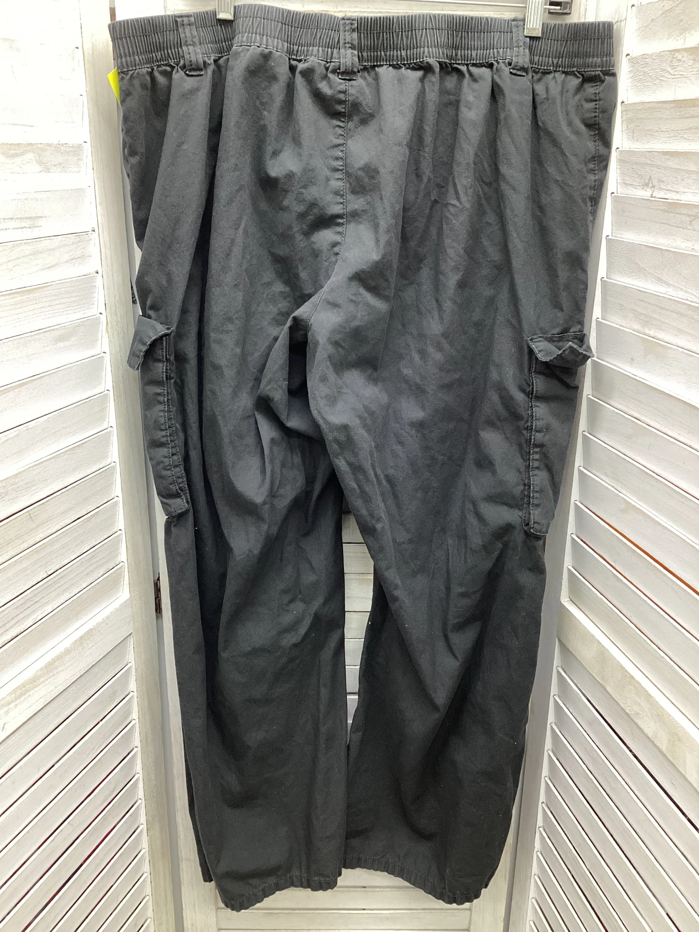 Pants Cargo & Utility By Divided In Black, Size: 16