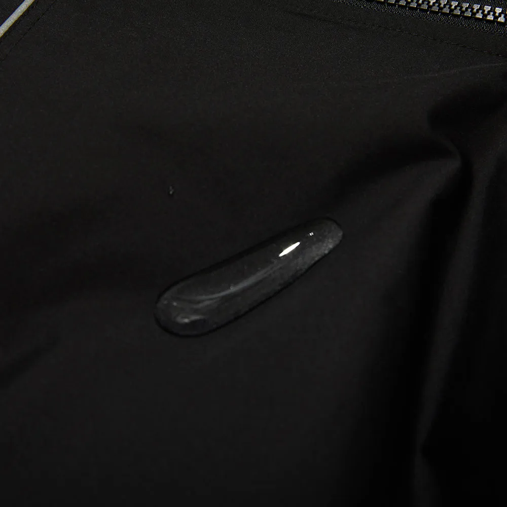 ROUND LINE HOODED JACKET BLACK