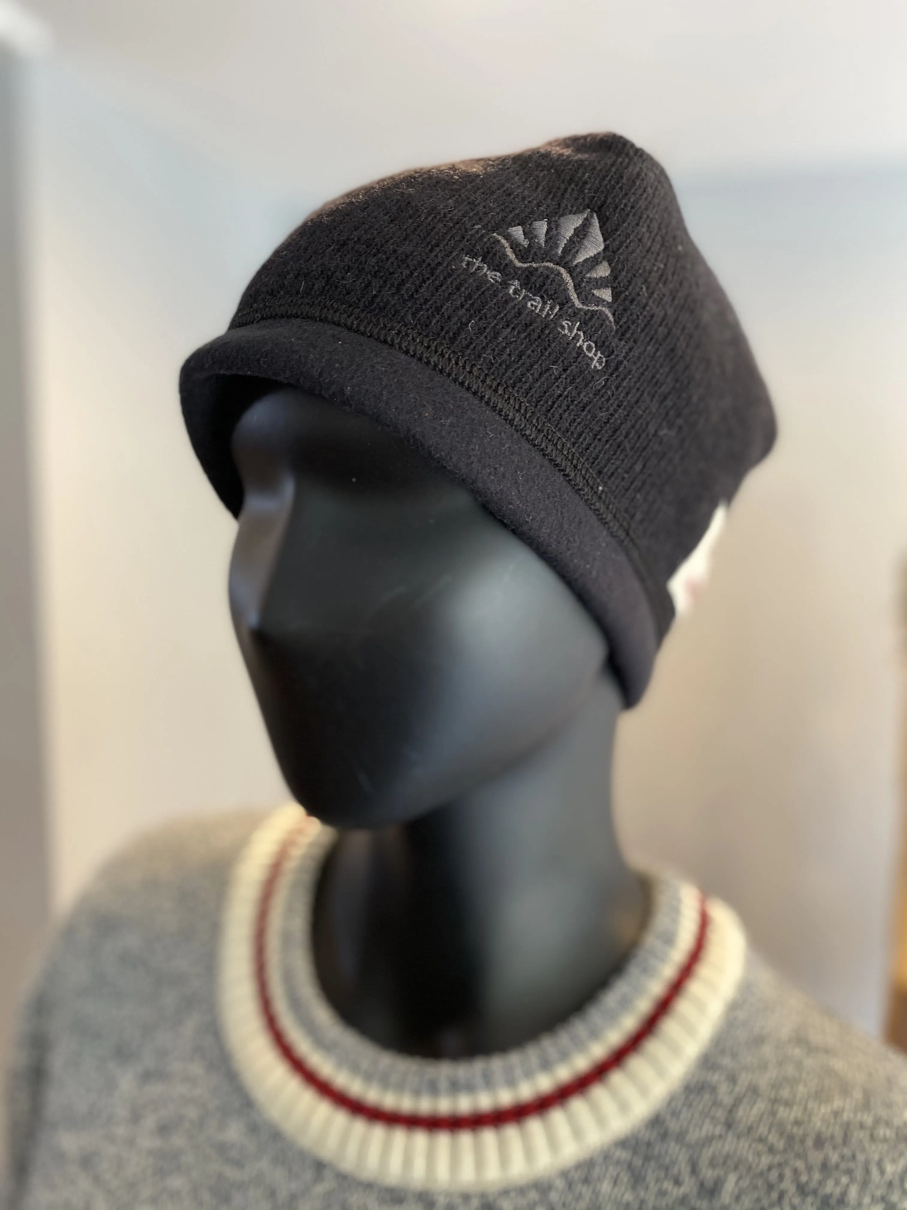 Trail Shop Toque