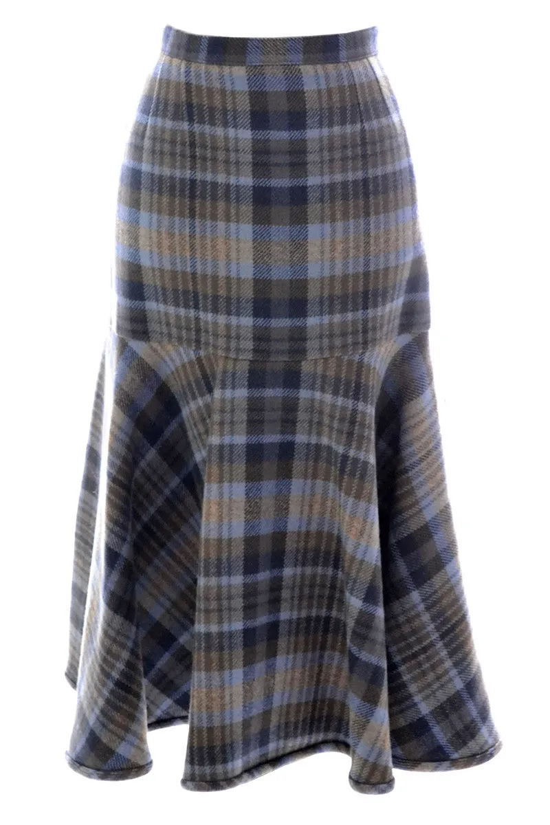 Valentino vintage skirt blue plaid fish tail in mint condition