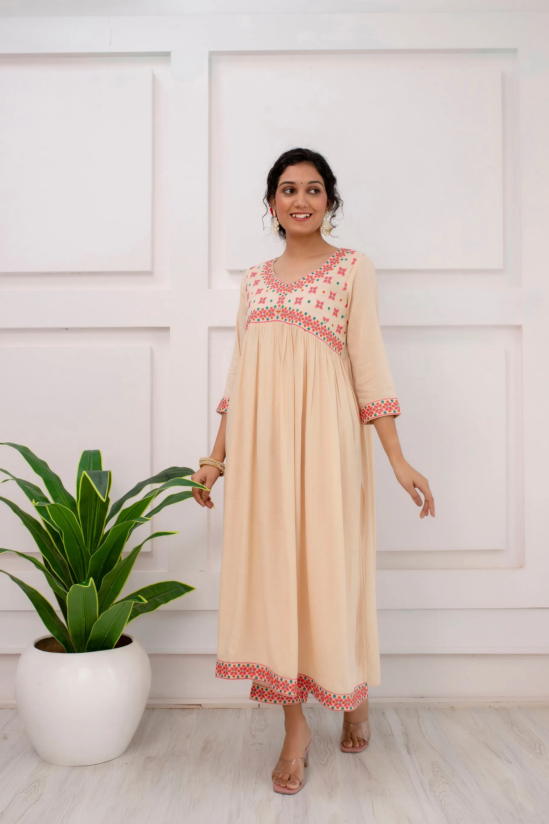 Womens Rayon Cream Alia Cut A-line Kurta Pant and Dupatta With Fancy Potli Set