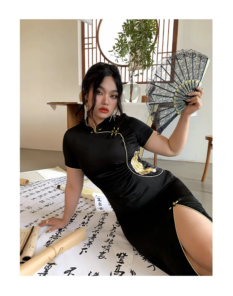 Xiang Turtleneck Short Sleeve Solid Color Black Side Slit Long Dress