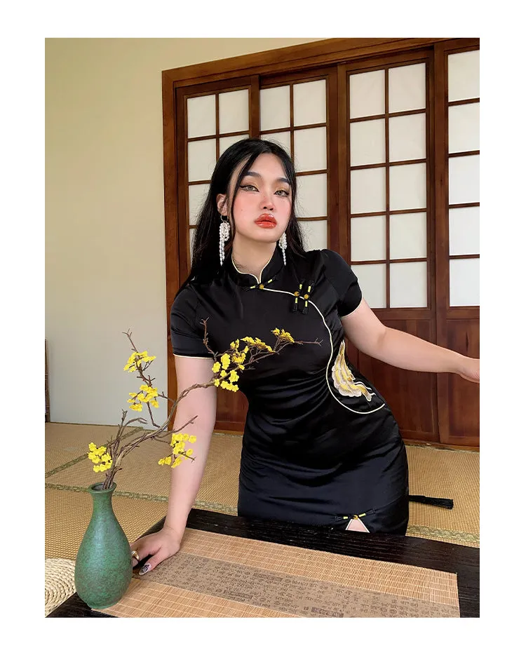 Xiang Turtleneck Short Sleeve Solid Color Black Side Slit Long Dress